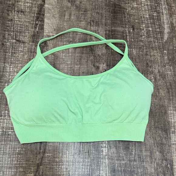 NVGTN Other - NVGTN Pistachio Invincible Seamless Sports Bra Size Medium